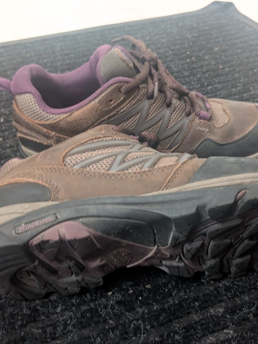 WindRiver Hiking Shoes Womens 6.5